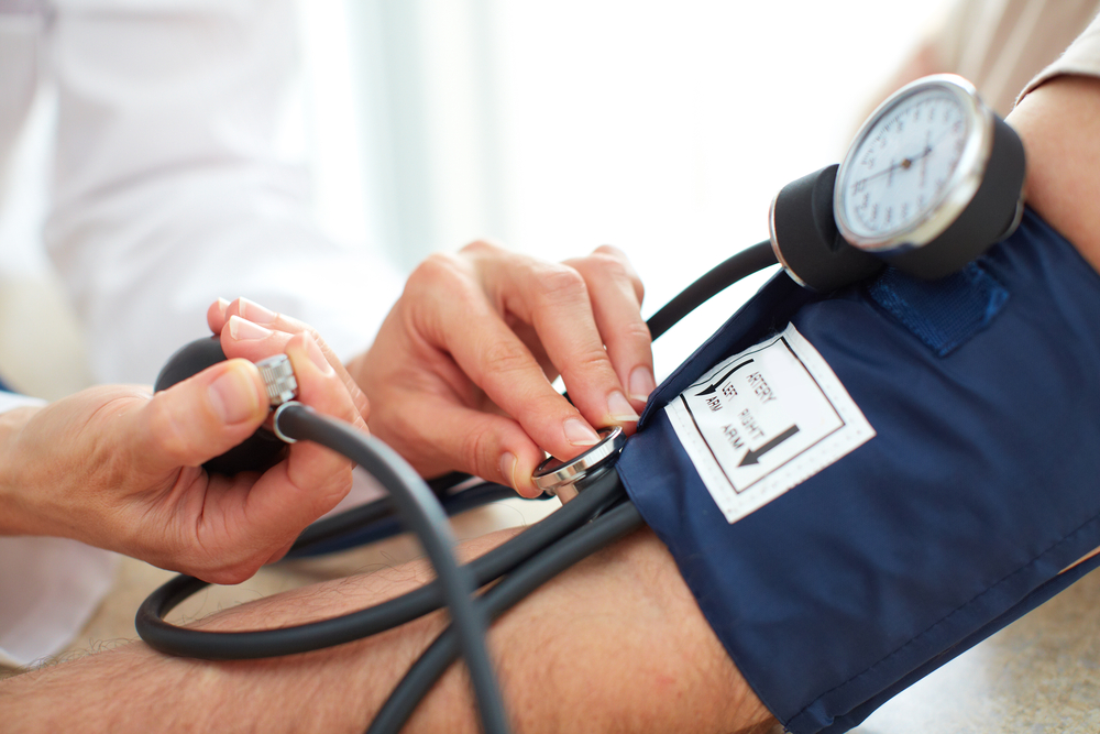 Sintomas de hipertensão – Saiba quais são e como tratar