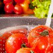 Como Lavar Bem Frutas e Verduras?
