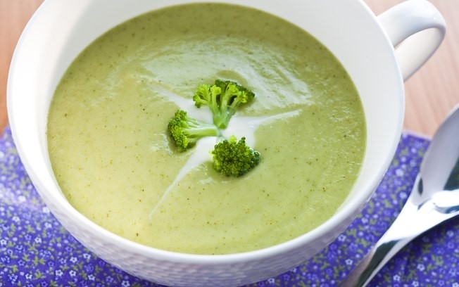 Receita: Sopa Cremosa de Brócolis